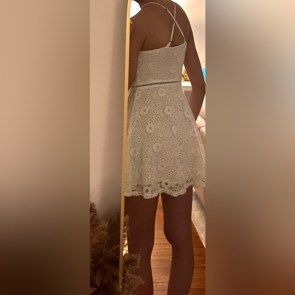 🆕Abercrombie&Fitch white dress - Picture 4 of 6